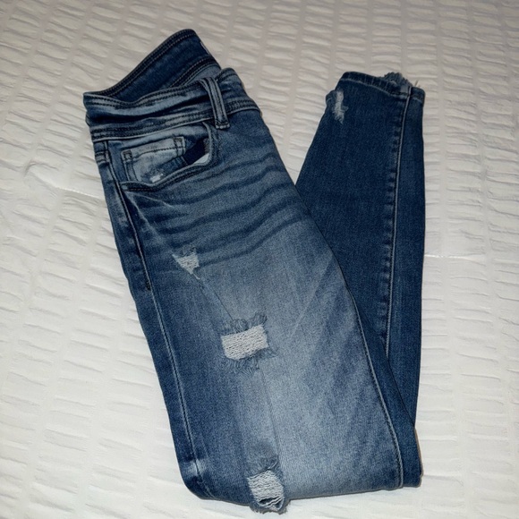 Stylish Blue Distressed Women Jeans - Picture 1 of 2